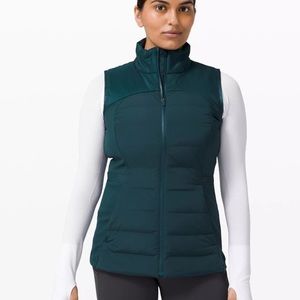 Lululemon down for it all vest sz10 submarine